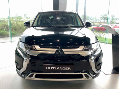 Mitsubishi Outlander 2.0 CVT 2025