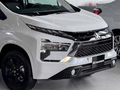 Mitsubishi Xpander AT