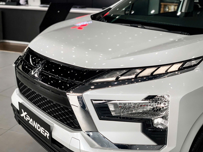 Mitsubishi Xpander AT