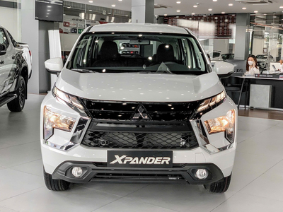 Mitsubishi Xpander AT