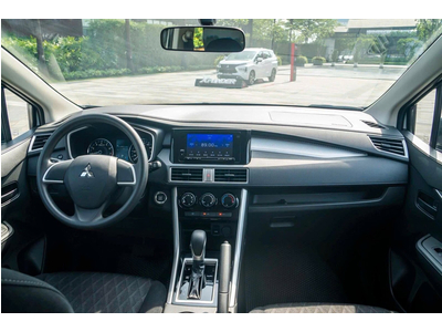 Mitsubishi Xpander AT