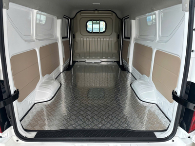 XE TẢI VAN TF480V 2S đời 2025 THÙNG DÀI NHẤT PHÂN KHÚC 2m9