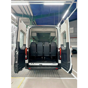 Ford Transit Premium 16 chỗ 2026