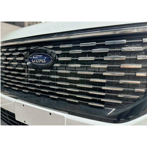 Ford Transit Premium 16 chỗ 2026