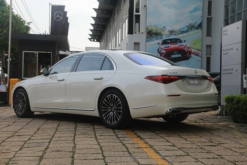 Mercedes-Benz S 450 4MATIC Luxury V2