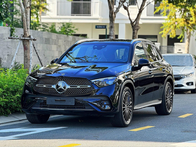 Mercedes-Benz GLC 300 4MATIC 2025