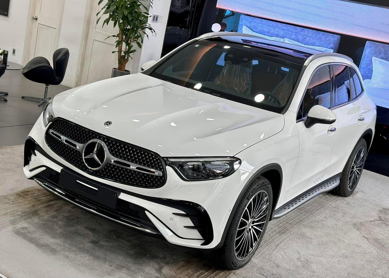 Mercedes-Benz GLC 300 4MATIC V3 2026