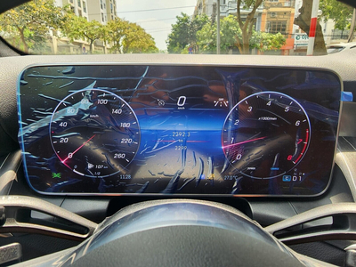 Mercedes-Benz GLC 200 4MATIC 2025