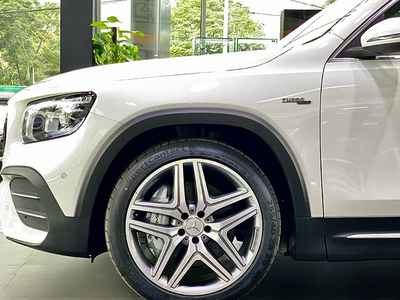 Mercedes-Benz GLB 35 4MATIC