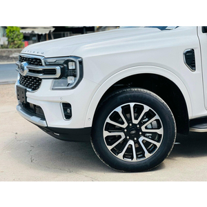 Ford Everest Platinum 2.0L Bi-Turbo AT 4x4 2025