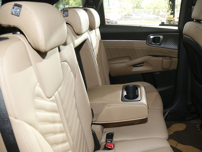 New KIA Sorento HEV