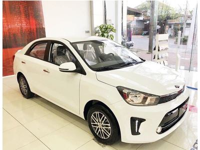 KIA Soluto MT Deluxe