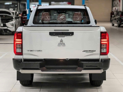 Mitsubishi Triton 4WD AT Athlete