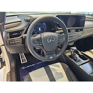 Lexus ES 250 F Sport