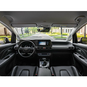 Hyundai Stargazer Tiêu Chuẩn