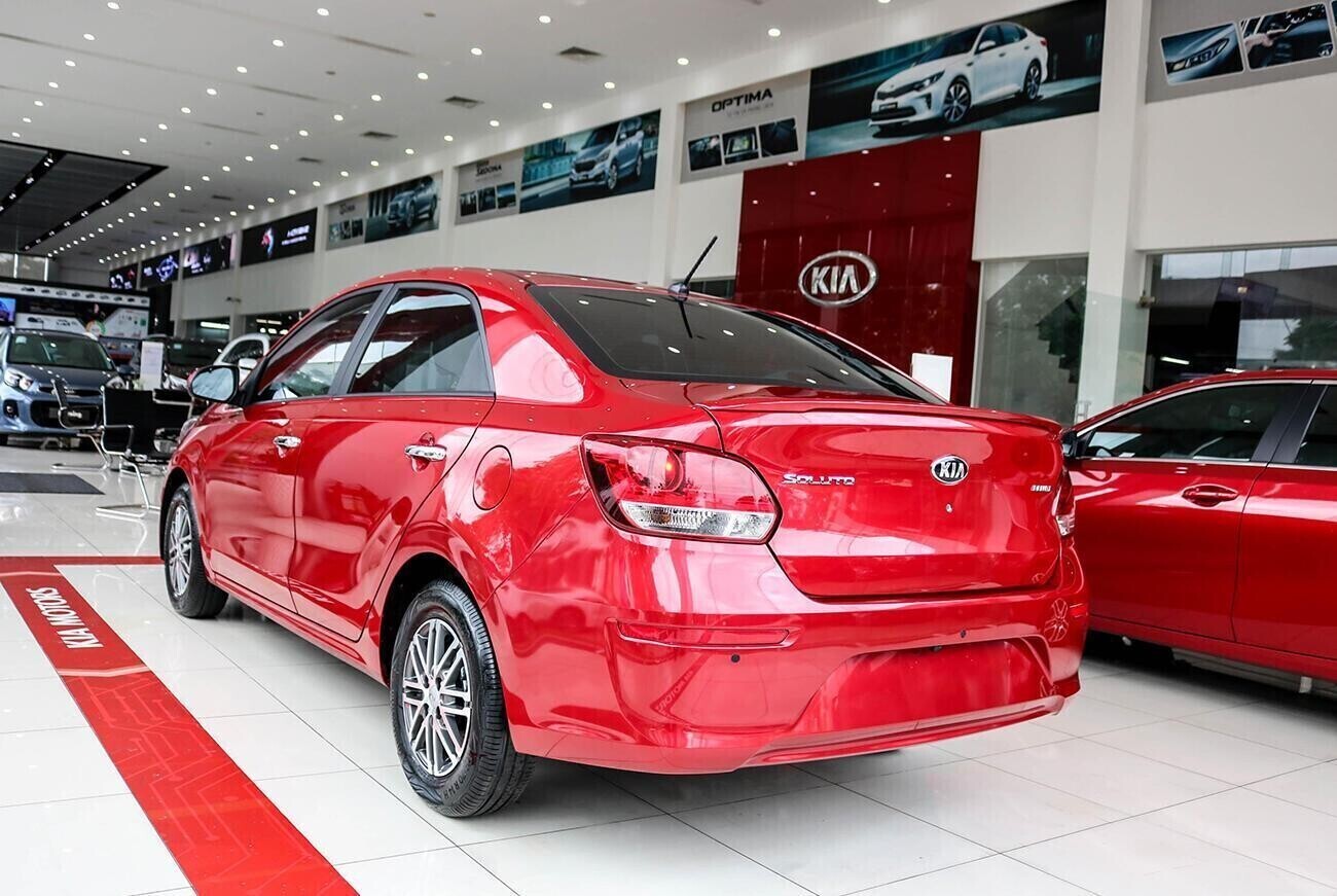 KIA Soluto AT Luxury