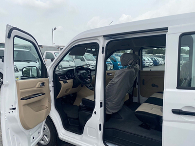 XE TẢI VAN 5 CHỖ THACO TF450V 5S