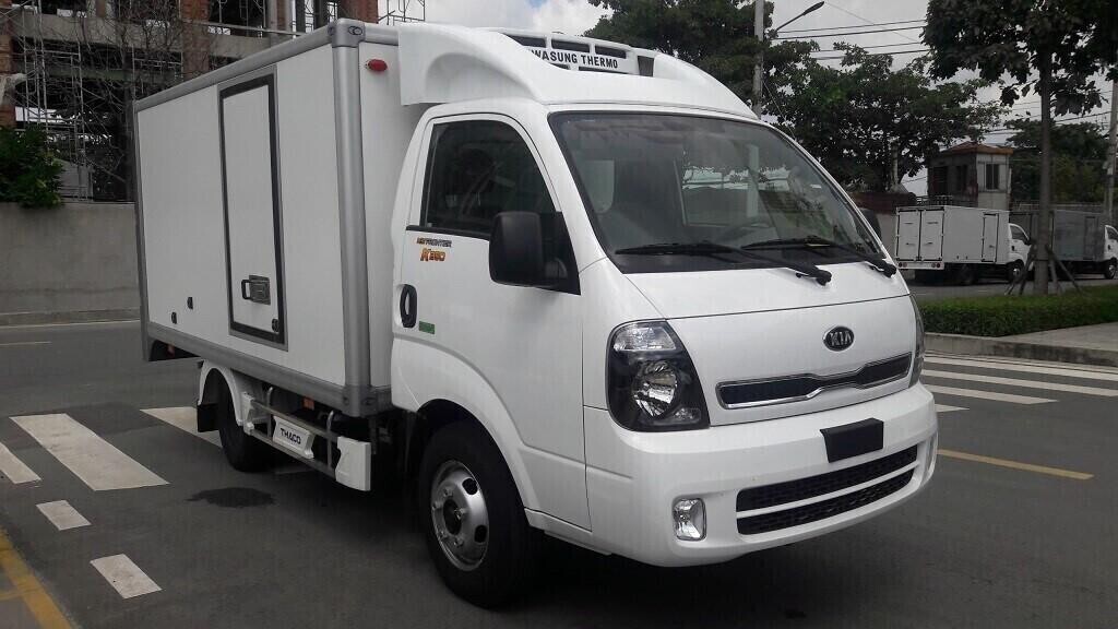 Xe tải KIA Frontier K250 - Thùng đông lạnh - Tải 1490kg / 2490kg