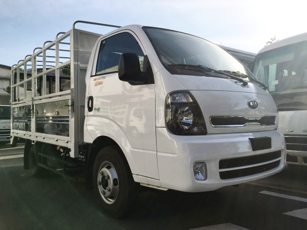 Xe tải KIA Frontier K250 - Thùng mui bạt - Tải 1490kg / 2490kg- Thùng dài 3,5m