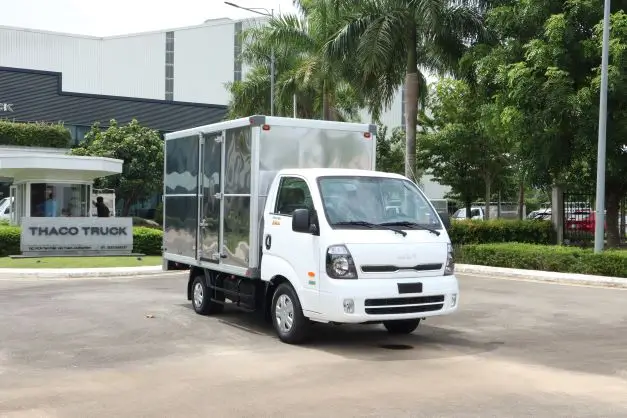 Xe tải KIA Frontier K200 - Thùng kín - 1990kg - Thùng dài 3,2m