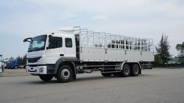 Xe tải Mitsubishi Fuso FJ285 - Thùng mui bạt - Tải 14.2 tấn