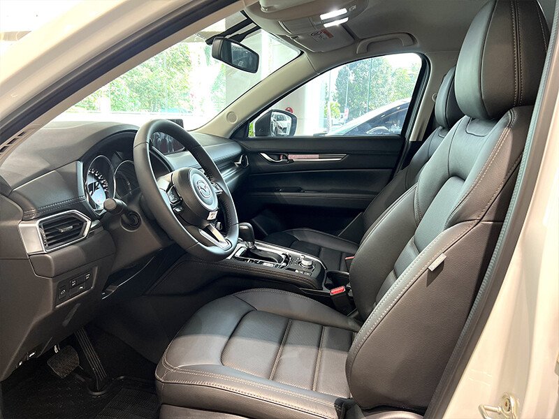 New Mazda CX-5 2.0L Deluxe E