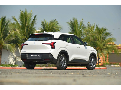 Mitsubishi Xforce GLX