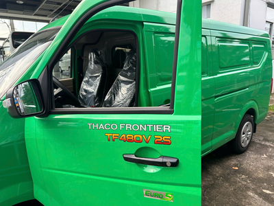THACO FRONTIER TF480V2S SƠN MÀU XANH LÁ THÙNG DÀI 2m9