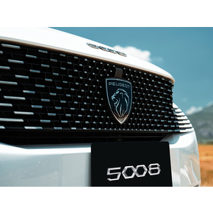 New Peugeot 5008 GT
