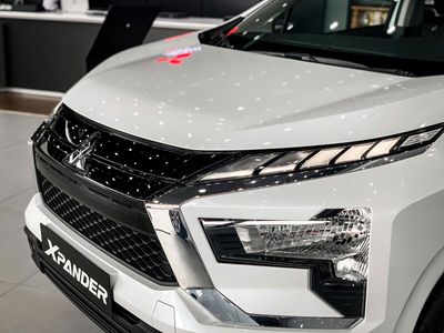 Mitsubishi Xpander AT