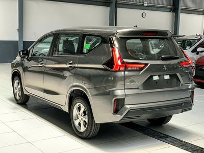 Mitsubishi Xpander AT