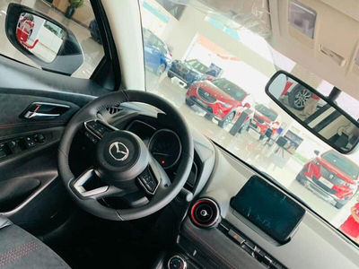 New Mazda 2 1.5 Luxury (E5)