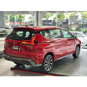 New Mitsubishi Xpander AT Premium