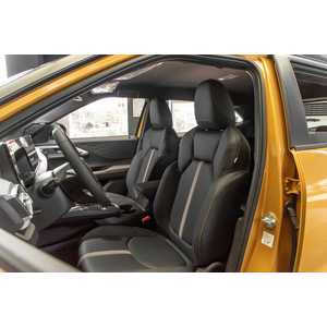 Mitsubishi Xforce Ultimate (2 Tone)