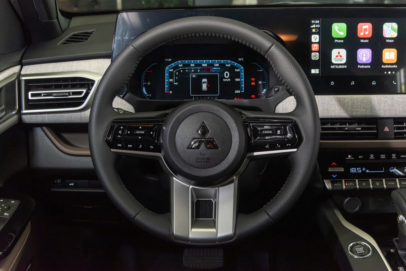 Mitsubishi Xforce Ultimate (2 Tone)