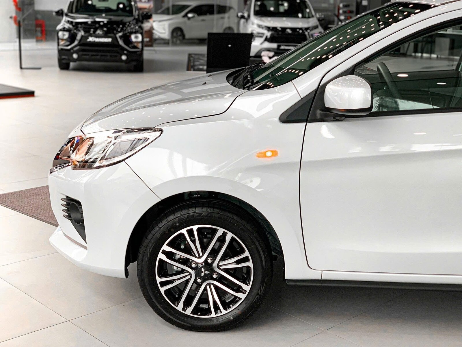 Mitsubishi Attrage MT
