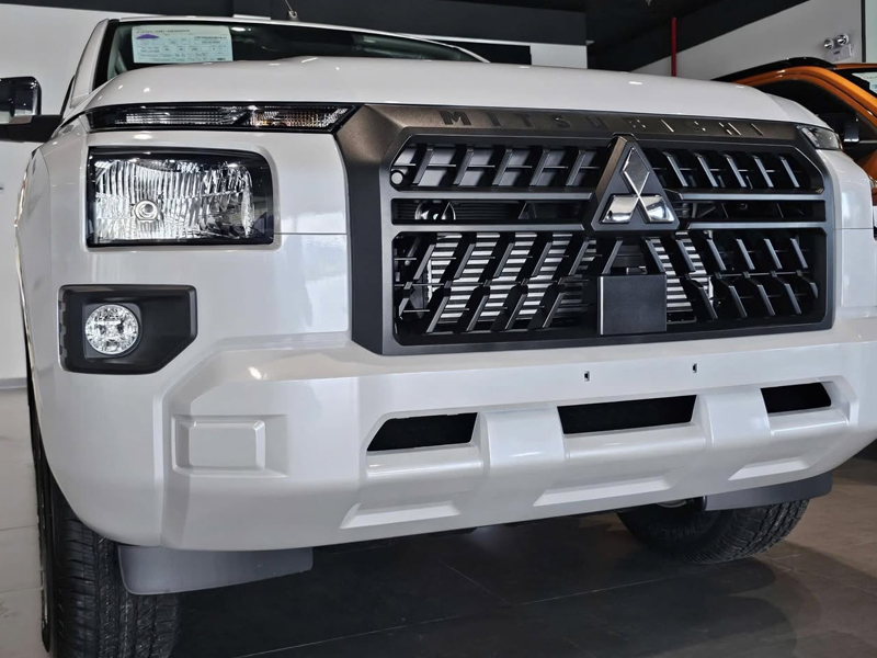 All-New Mitsubishi Triton 2WD AT GLX