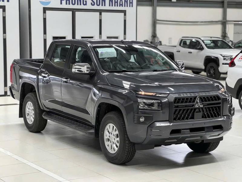 All-New Mitsubishi Triton 2WD AT GLX