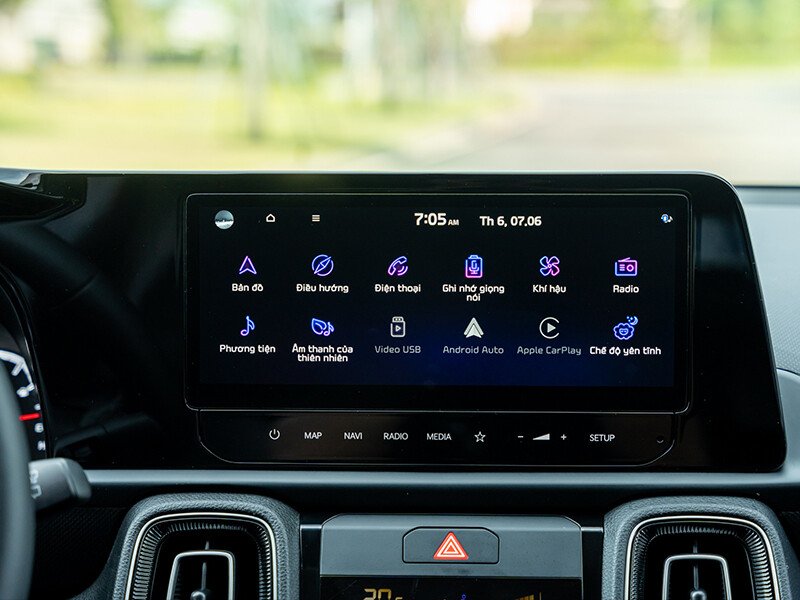 New KIA Sonet 1.5L Deluxe