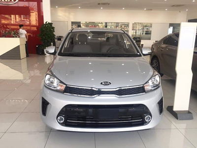 KIA Soluto MT