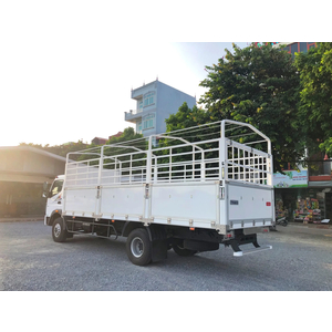 Xe tải Fuso FA 140L - Thùng mui bạt - Tải 6.45 tấn