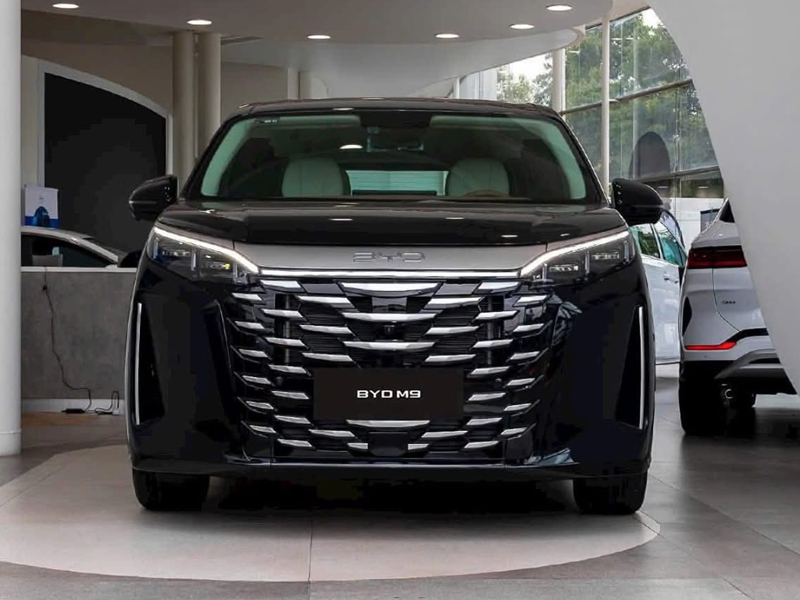 BYD M9 Advanced