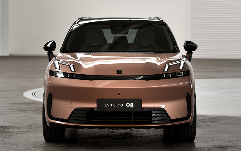 Lynk & Co 08