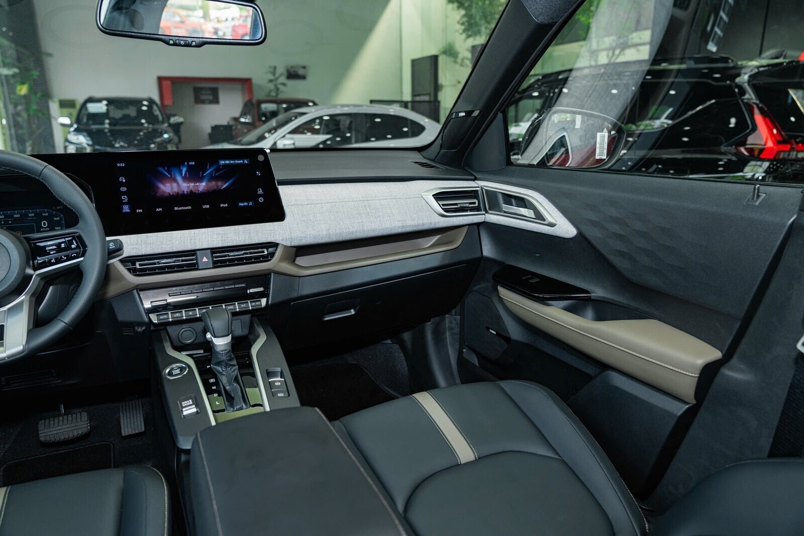 Mitsubishi Xforce Ultimate