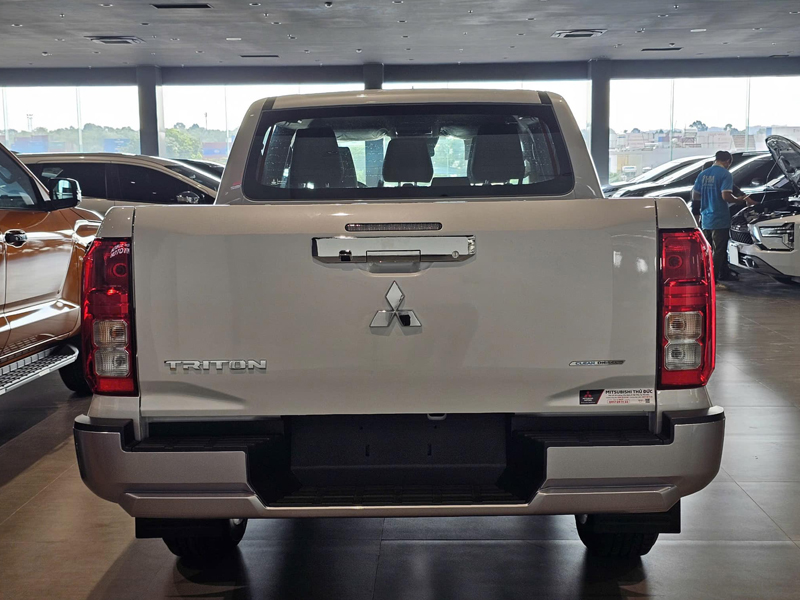 All-New Mitsubishi Triton 2WD AT GLX