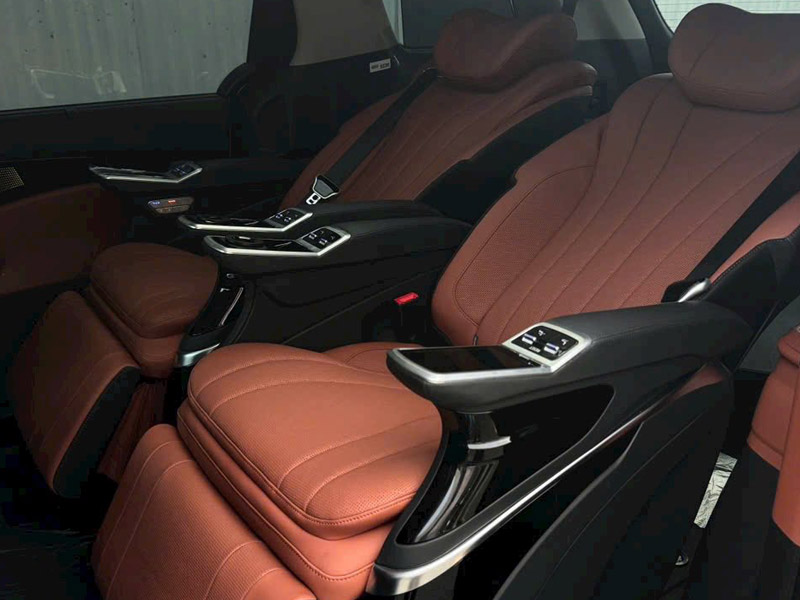 New KIA Carnival 1.6 Turbo Hybrid Signature (2 Ghế VIP)