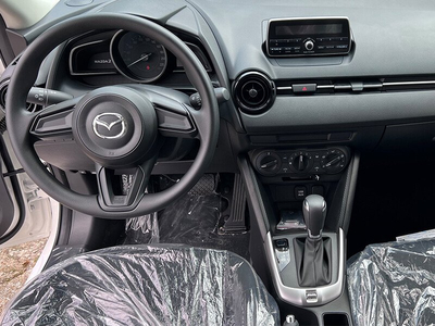 New Mazda 2 1.5 AT (E5)