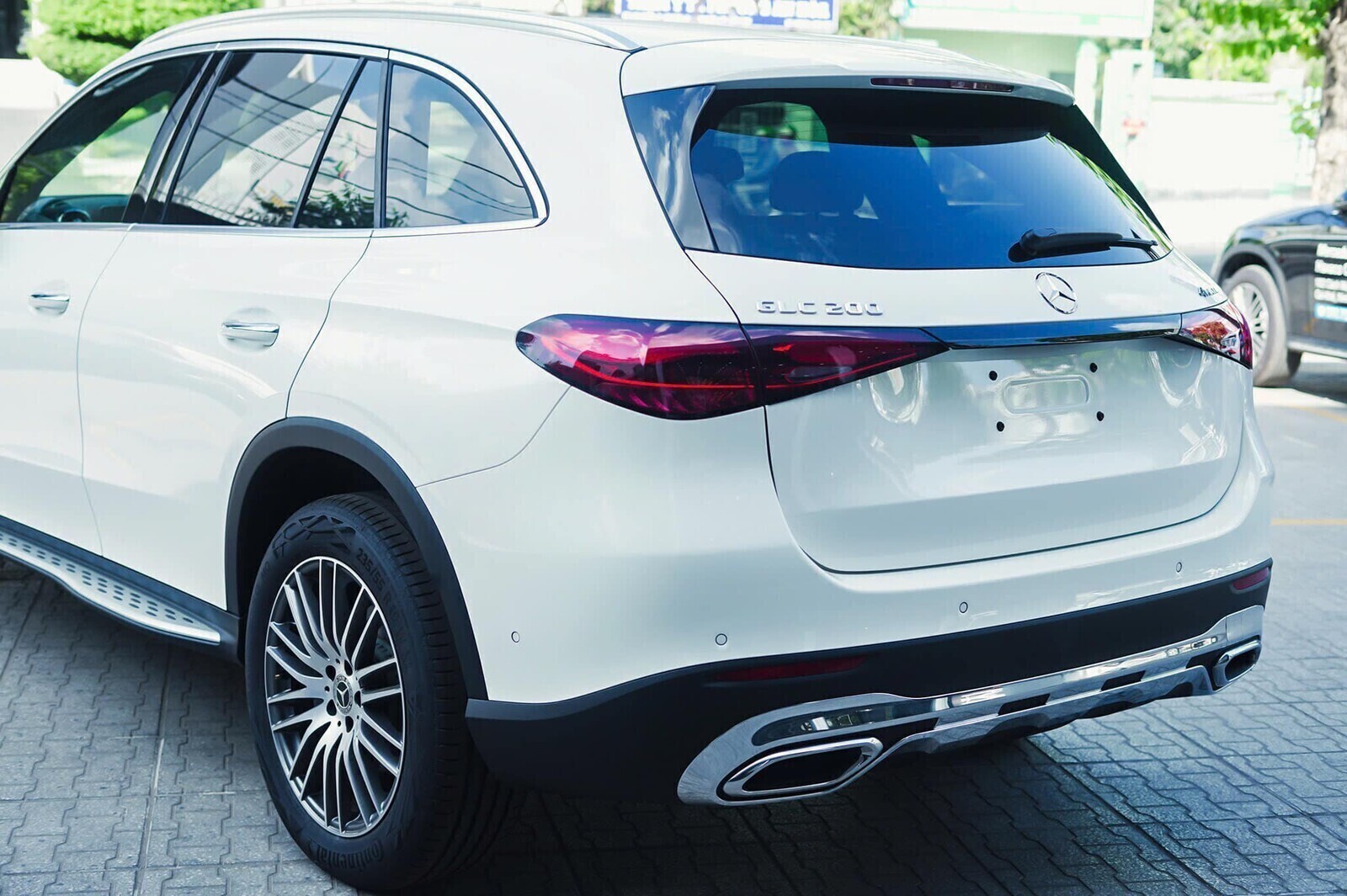 Mercedes-Benz GLC 200 4MATIC 2025