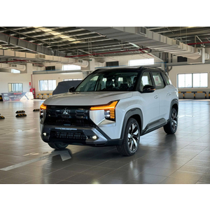Mitsubishi Destinator Premium