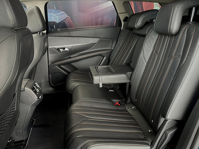 New Peugeot 5008 Pre